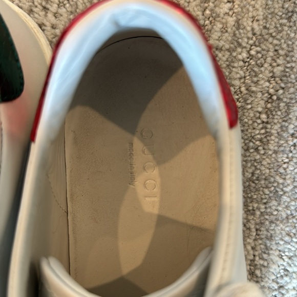 Gucci Ace Sneaker with Bee.  Size 36 - Picture 6 of 9